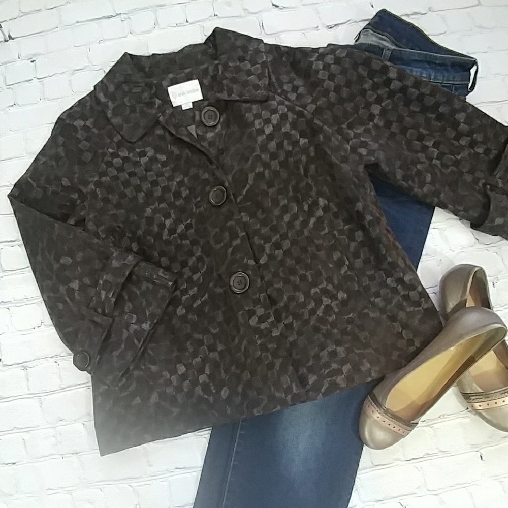 NWOT Erin London Chocolate Cropped Trapeze Jacket